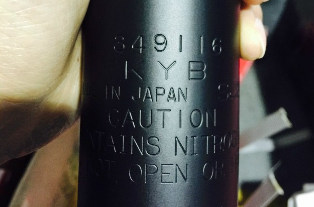 如何辨別KYB減震器真假？(圖2)