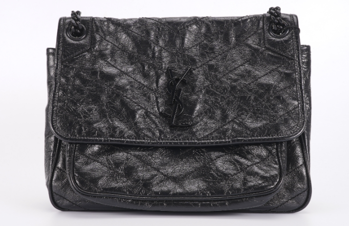 YSL圣羅蘭niki包包真?zhèn)伪鎰e方法(圖1) YSL圣羅蘭niki包包真?zhèn)伪鎰e方法(圖1)